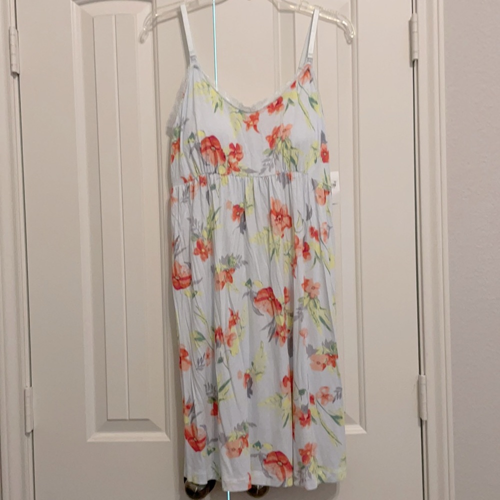 Motherhood maternity pj/nightgown, floral, Large